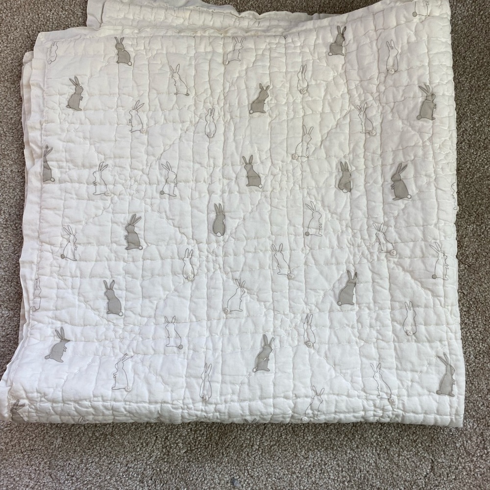 White Quilted baby Blanket Bunny, 100% cotton - Pehr